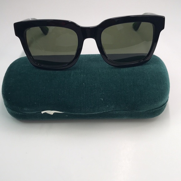 New Authentic GUCCI GG0001SN 002 Black/Green 52-21-145 Sunglasses - Picture 15 of 16